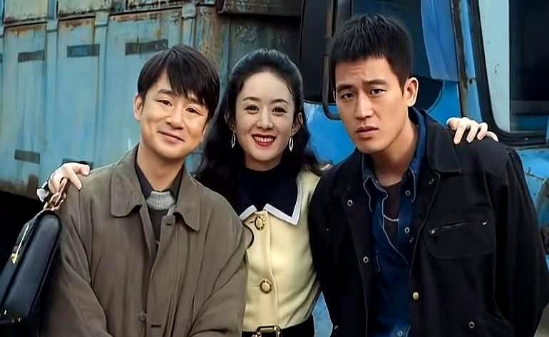 谁再说欧豪抱顶流大腿？剧组抢着改戏，片酬直接翻5倍！
你别不信，2025年他霸