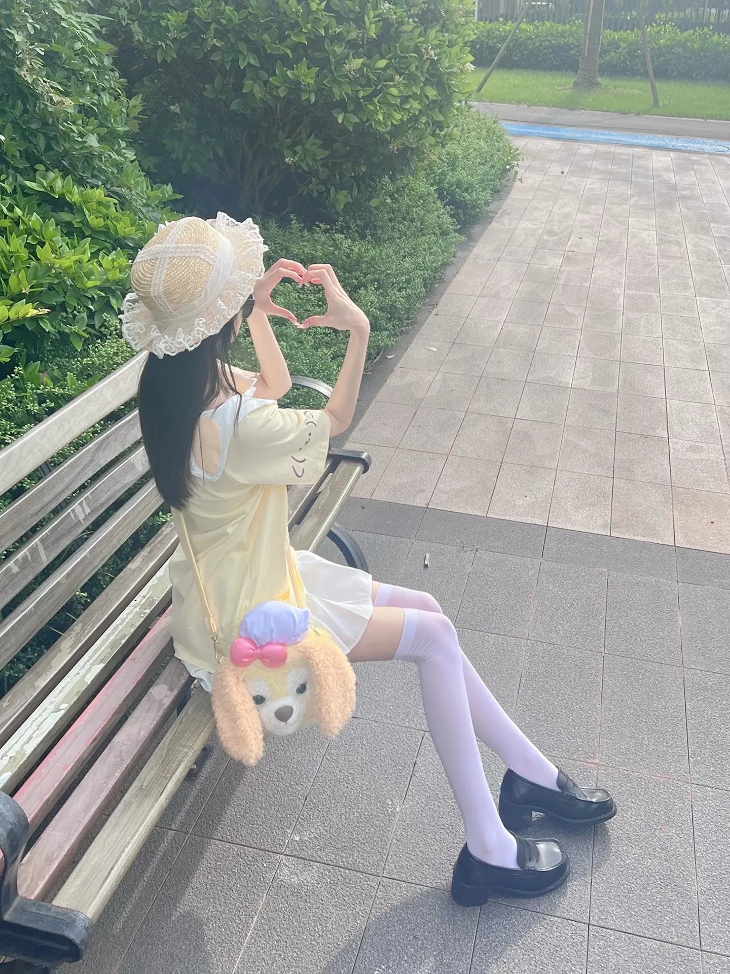 如果你愿意做我的捧场王，那我就一辈子
只为你一个人表演