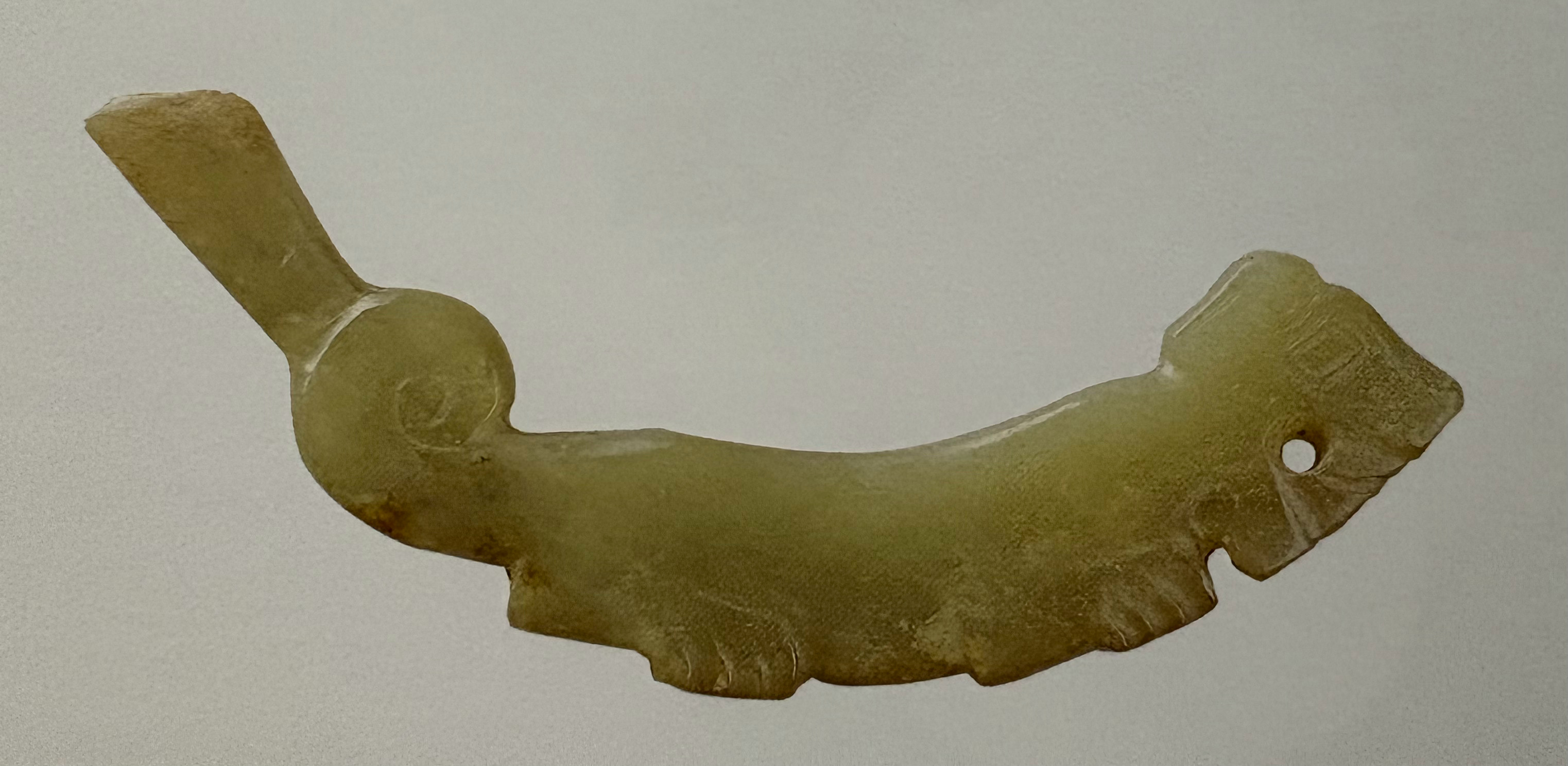 台北史语所藏殷墟西北冈M1769出土的商晚期 玉虎形刻刀 