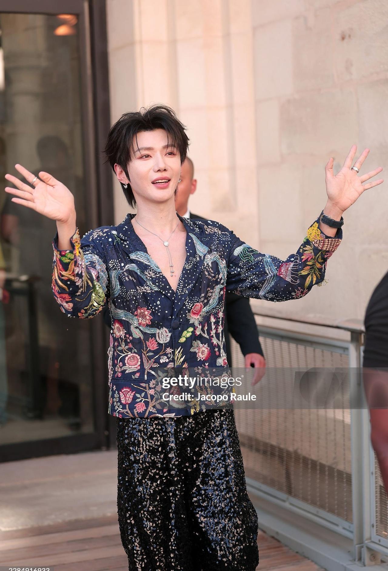郝熠然超话 

来自Gettyimages 生图十八宫格记录郝熠然亮相Rahul