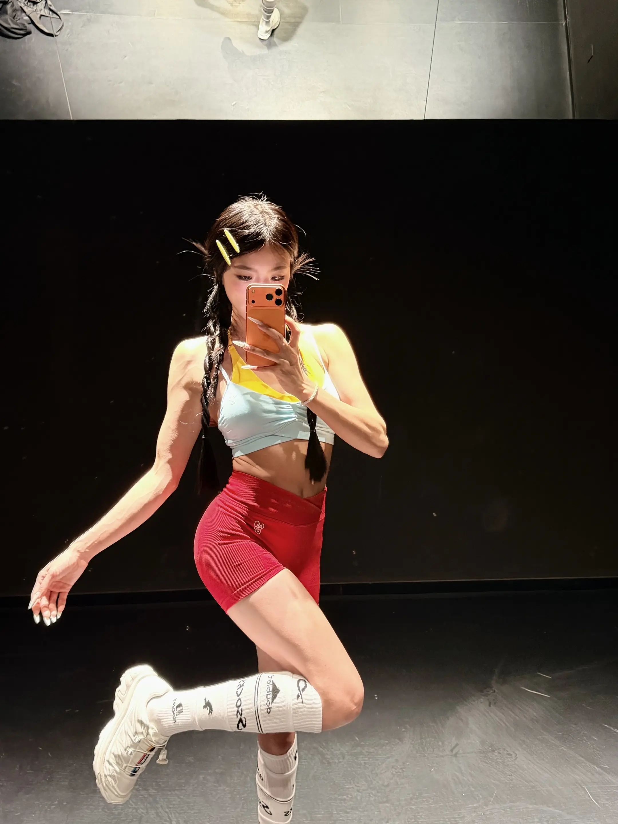 身材可控 幸福可控 情绪可控。