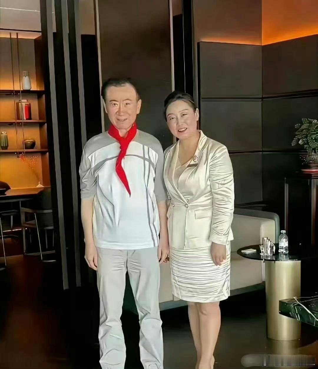 王健林被债务压的都脱相了 但他还是扛住了，算是一条汉子！