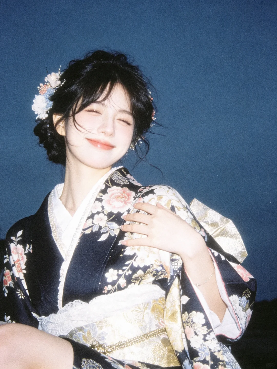 0 成本💙 夜景浅蓝和服胶片写真