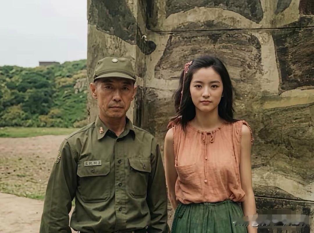 年轻时的林青霞完全是亚洲洲花吧

这话说得我心里直点头。最近网上翻出她二十出头的