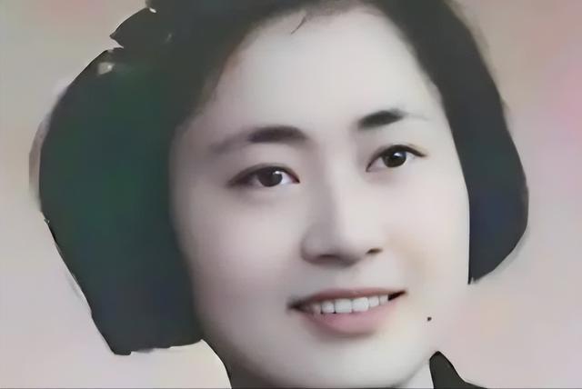 1921年，我党成立后，主要力量和影响力集中在南方，在北方几乎没有什么影响力。不