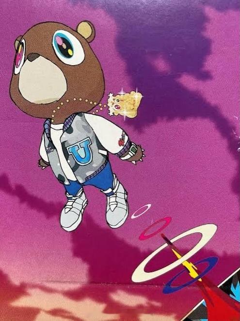 Ye 的第三张个人录音室专辑《Graduation》流媒体播放量正式突破 90 