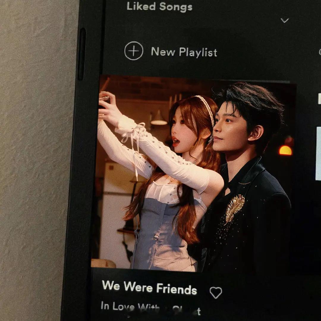假如豹豹去探班  一起来自拍吧🤳🤗✌️cheers丁禹兮｜虞书欣｜禹宙中欣 