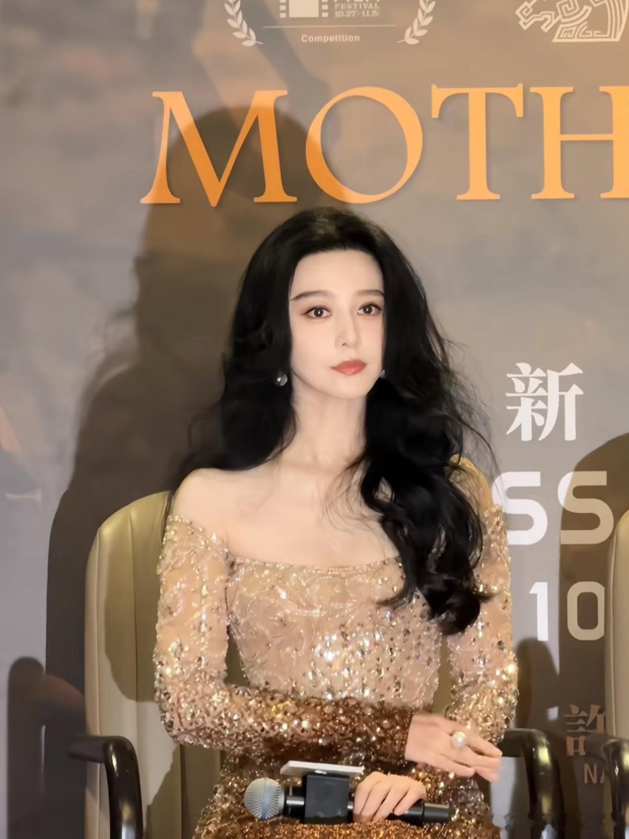 冰冰让我觉得假发套也美丽没有那么瘦也美丽头发多和皮肤好是花期很长的。 