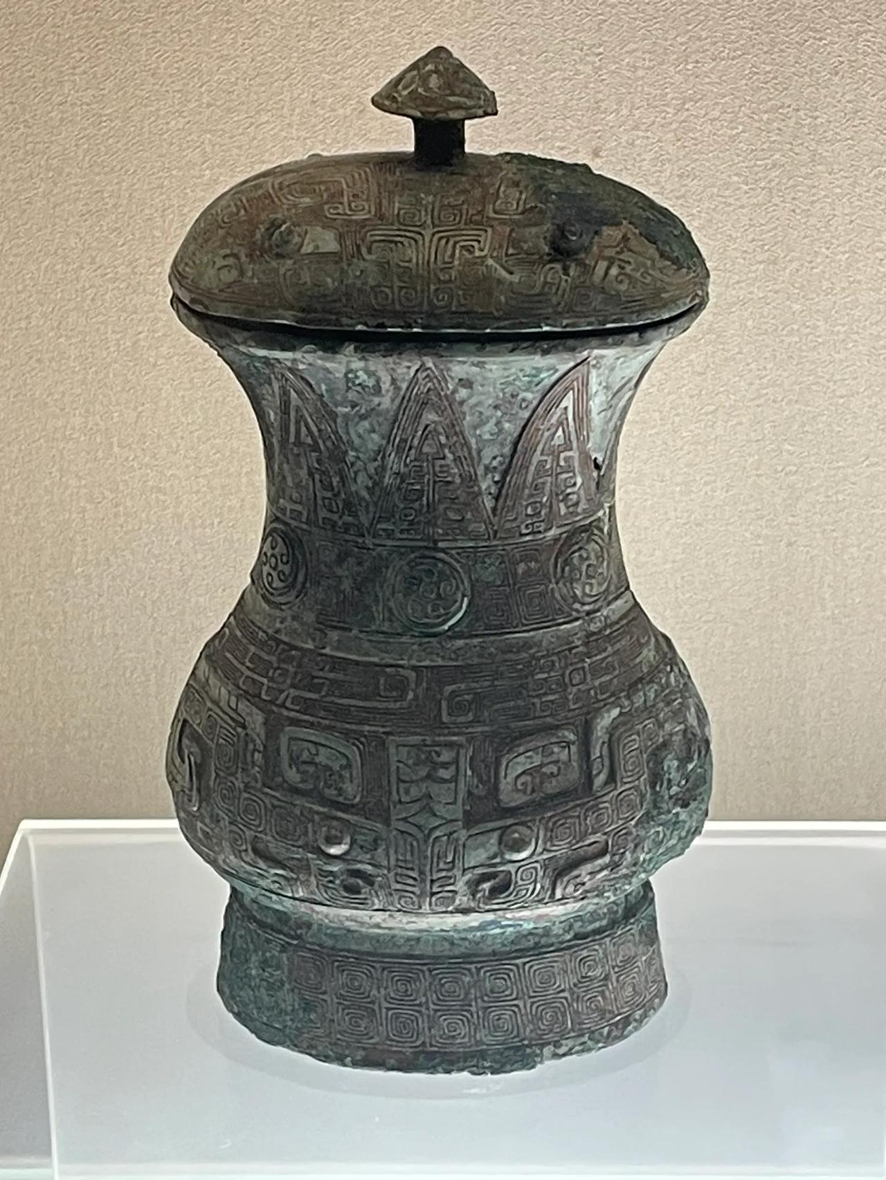 参观历史博物馆必需认识的一些字：

【簋】guǐ，古代用于盛放煮熟饭食的器皿；
