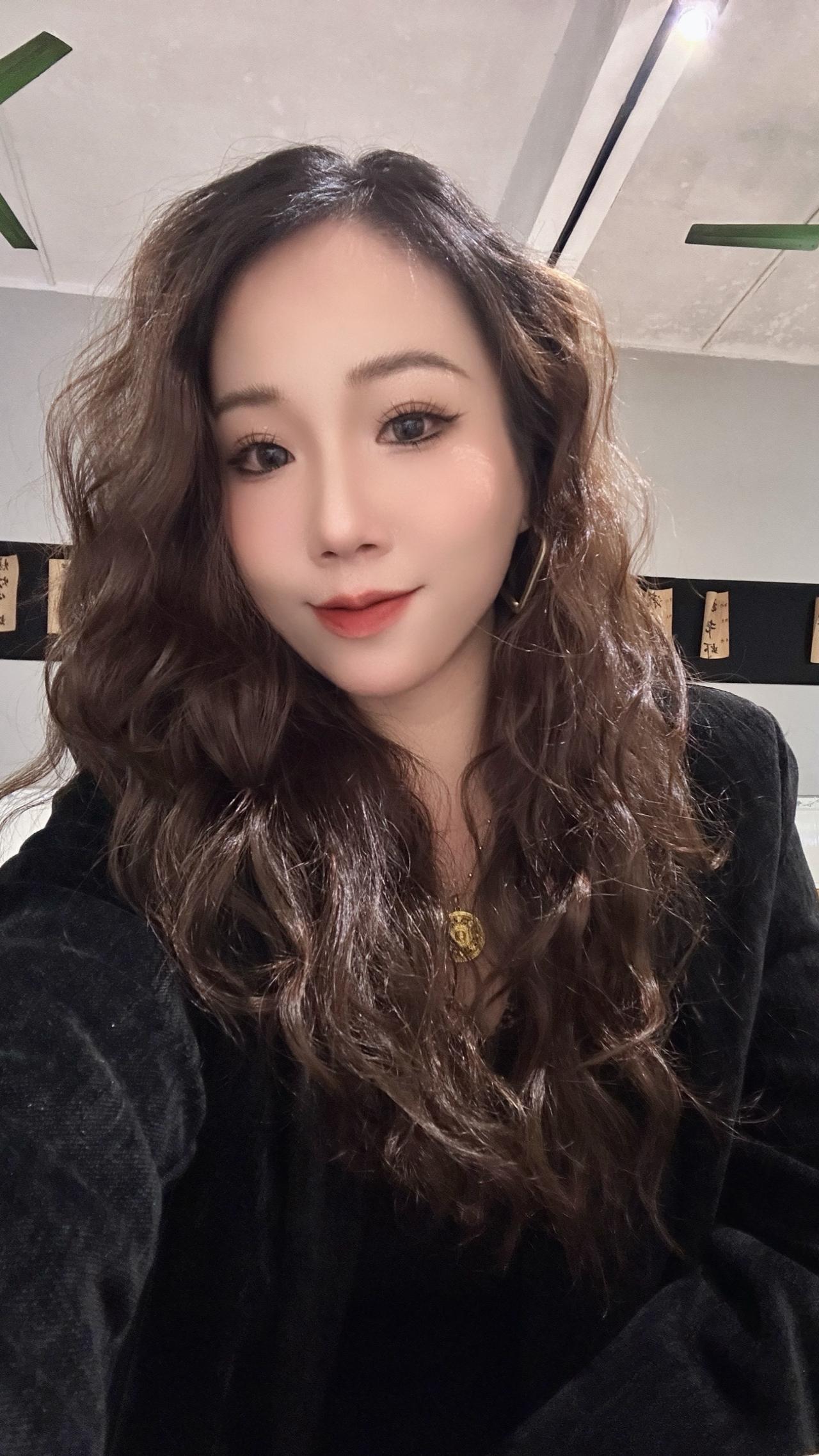 有一天我什么都不想要了 我只要自己开心我只要我自己开心