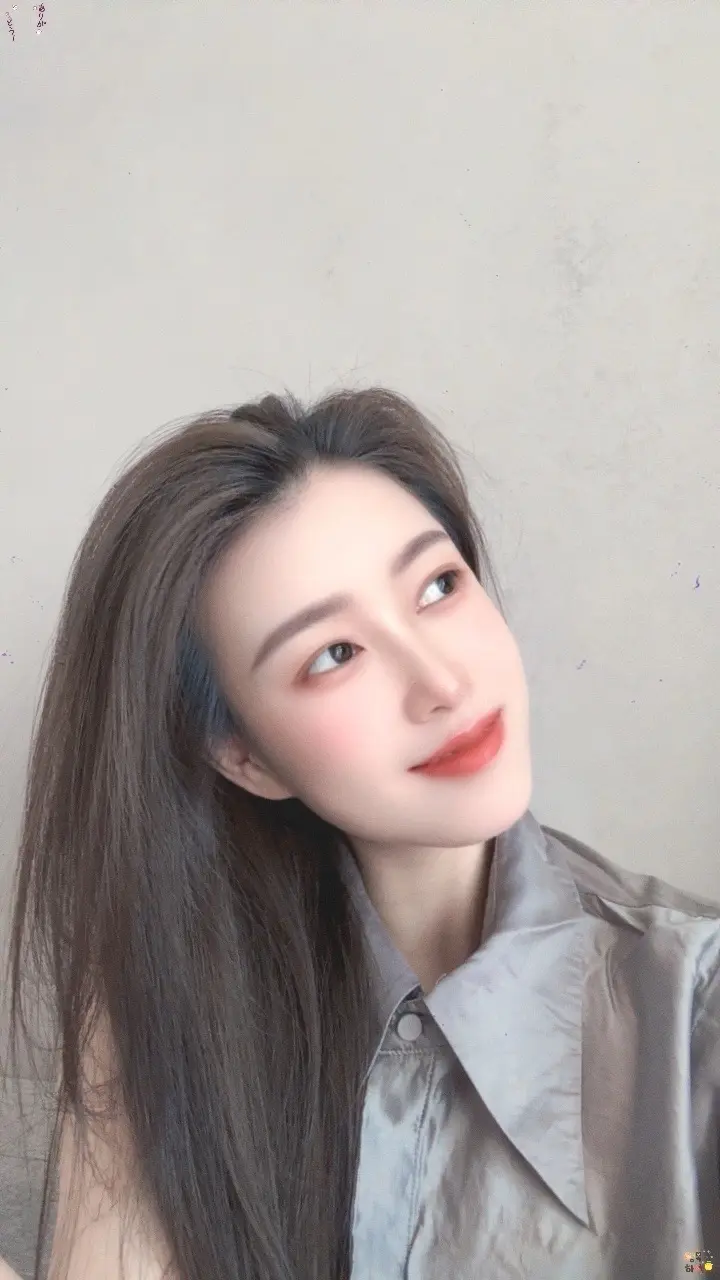 人生苦短，应该被喜欢的人和事填满      也许我不完美，但各花各有各花香
