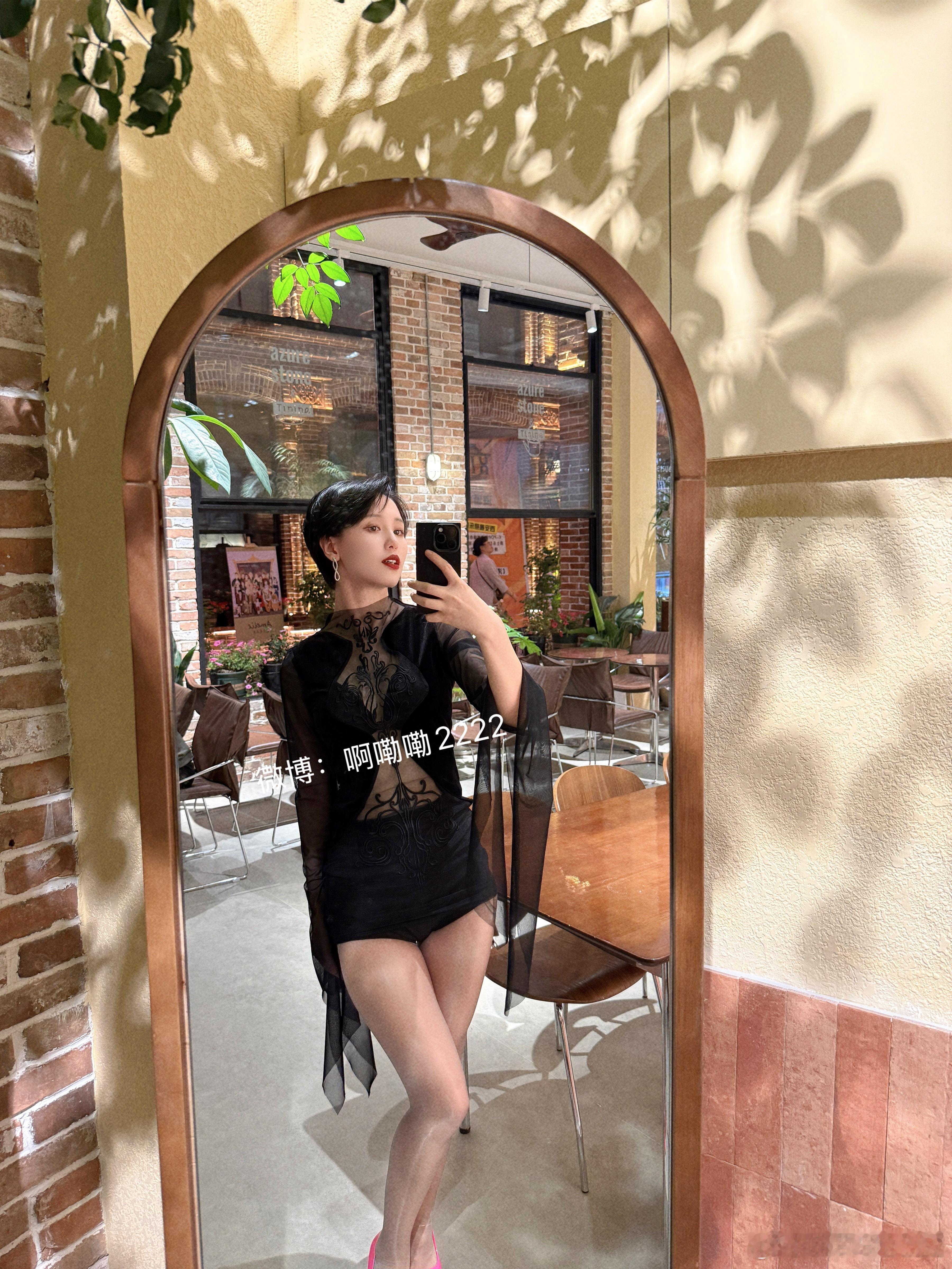 这身真的好看[送花花][送花花][送花花] ​​​