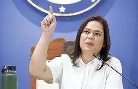这一版把冲突点再往前提，句子更短、更有“局势突然变了”的感觉：弹劾案刚闹到最高法