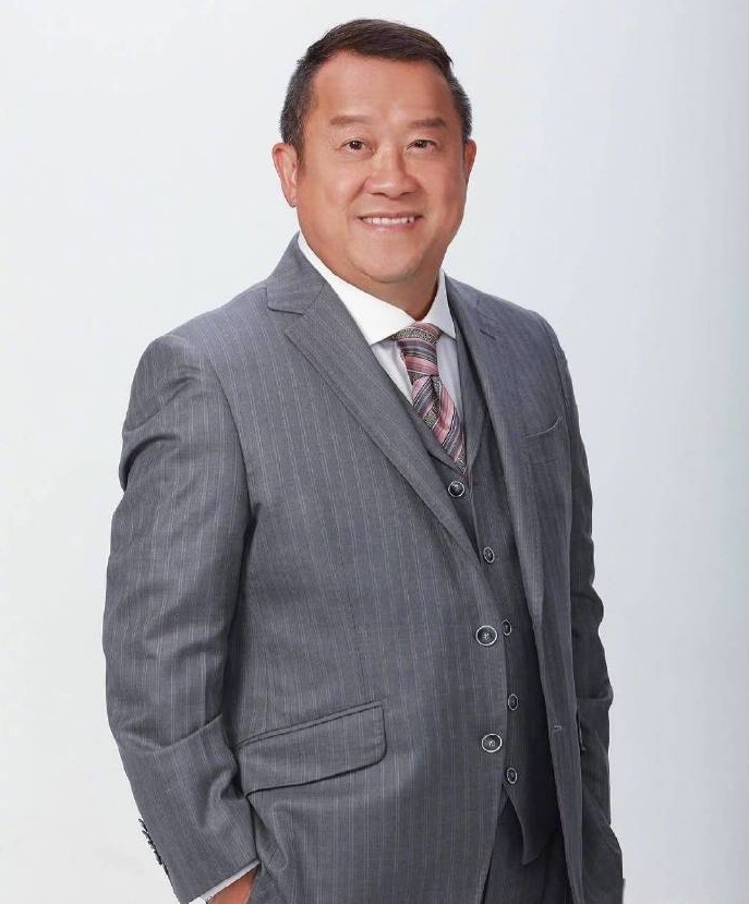 曾志伟回应卸任TVB总经理曾志伟想重返电影圈 据港媒报道，在颁奖典礼后受访，谈及