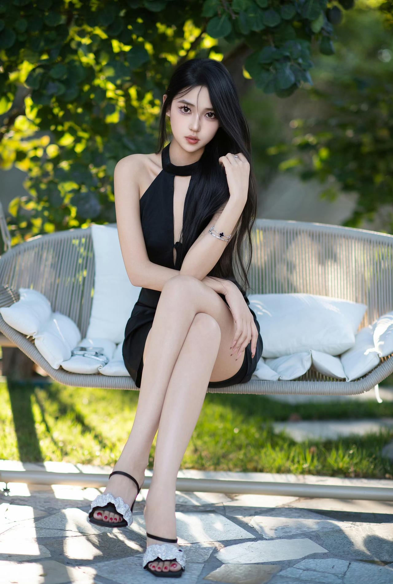 女性穿着性感有错吗性感美女高清写真