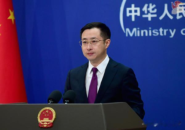 南海仲裁闹剧十年，日本又跳出来“带节奏”？
这次，中方直接把话挑明了！
时值南海