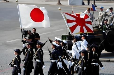 中国之所以不和日本打，不是因为中国自己太软弱，也不是为了和平想放过日本，更不是怕