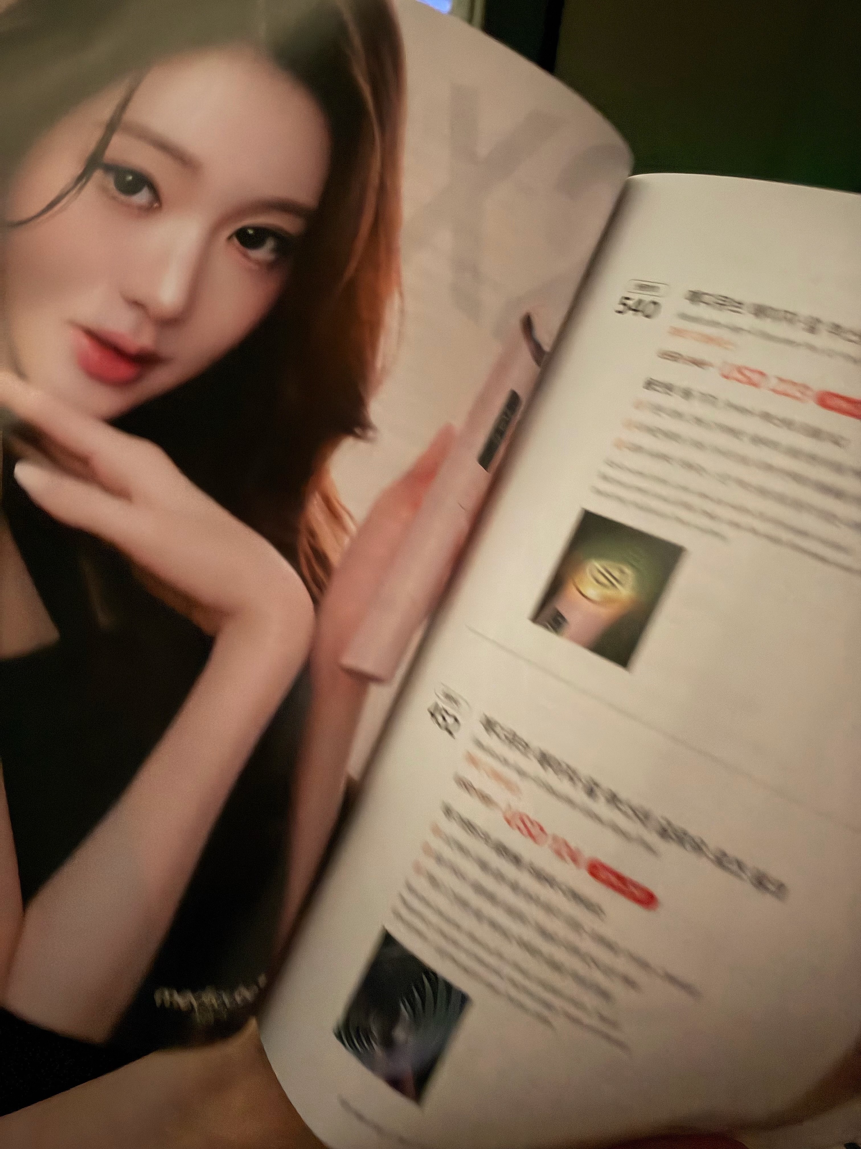 坐飞机都能看见自己的广告是什么感觉[笑哈哈] ​​​