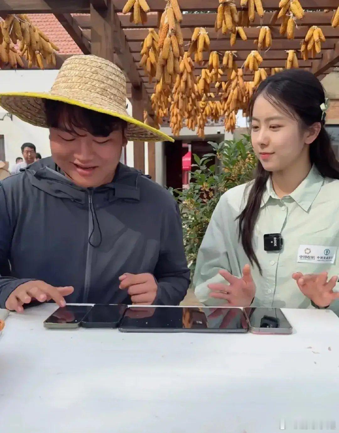全红婵的哥哥直播带货是帮村里的农民买货，这样双赢挺好的！ ​​​