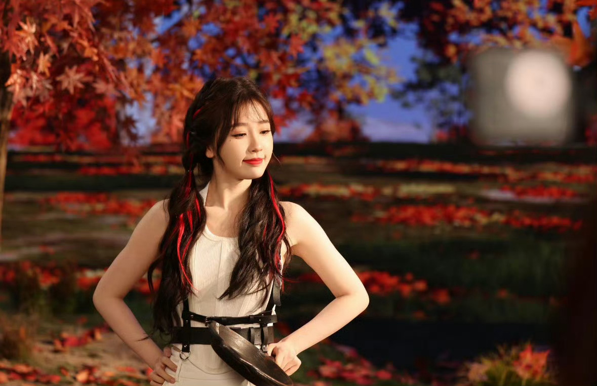 那年今日的双马尾小猪欣