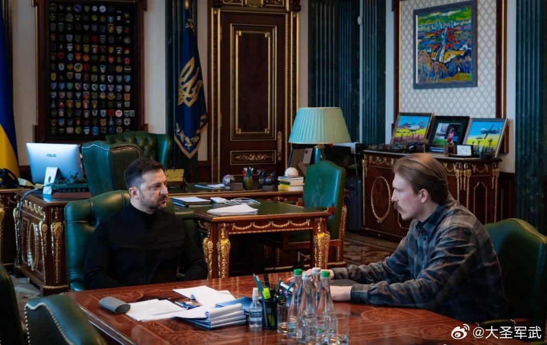 泽连斯基：我们与雷迪斯——丹尼斯·普罗科彭科准将——讨论了上周五我在顿涅茨克地区