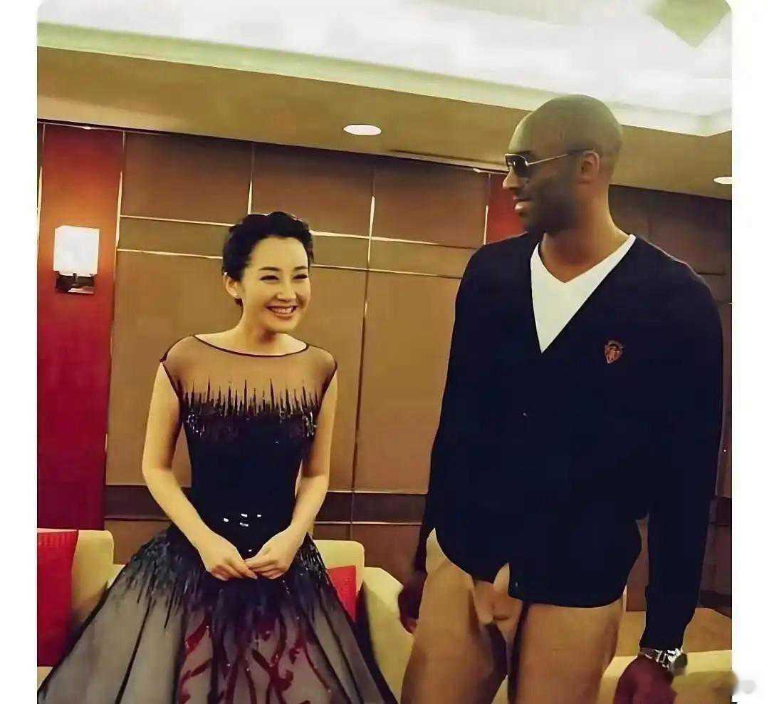 好意外，他们两个居然也有交集！ ​​​
