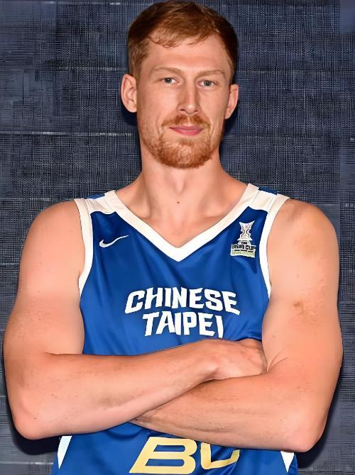 中国男篮明日跟中国台北一战，只有获胜才能晋级，郭士强依旧是需要做出针对性部署。