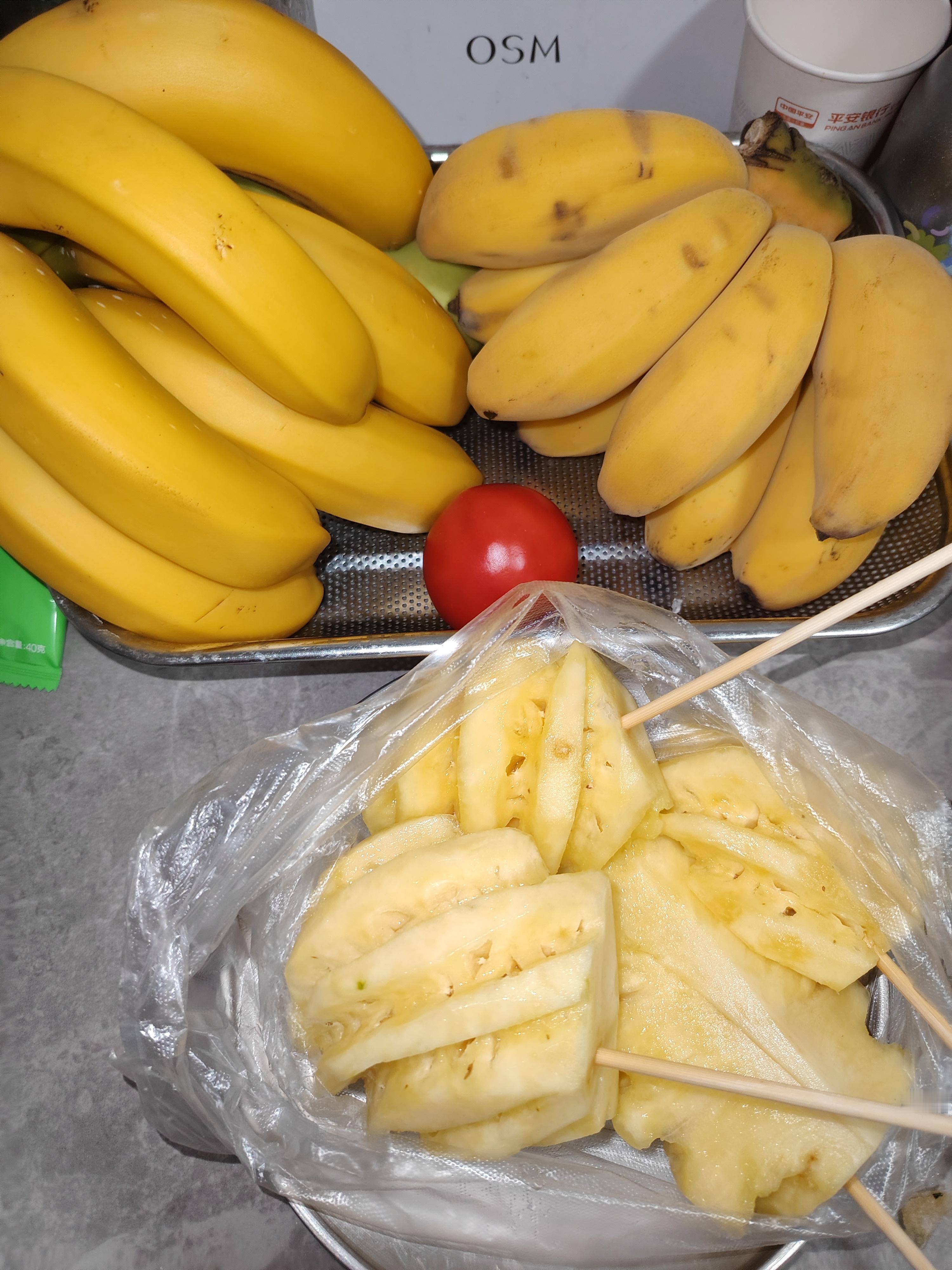 张小小的平日废话 我就天天下班，买水果买水果买水果，吃吃吃 