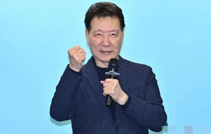 赵少康出书爆料：曾向连战献策，首提“两岸中国人合赚全世界的钱”

今年1月，赵少