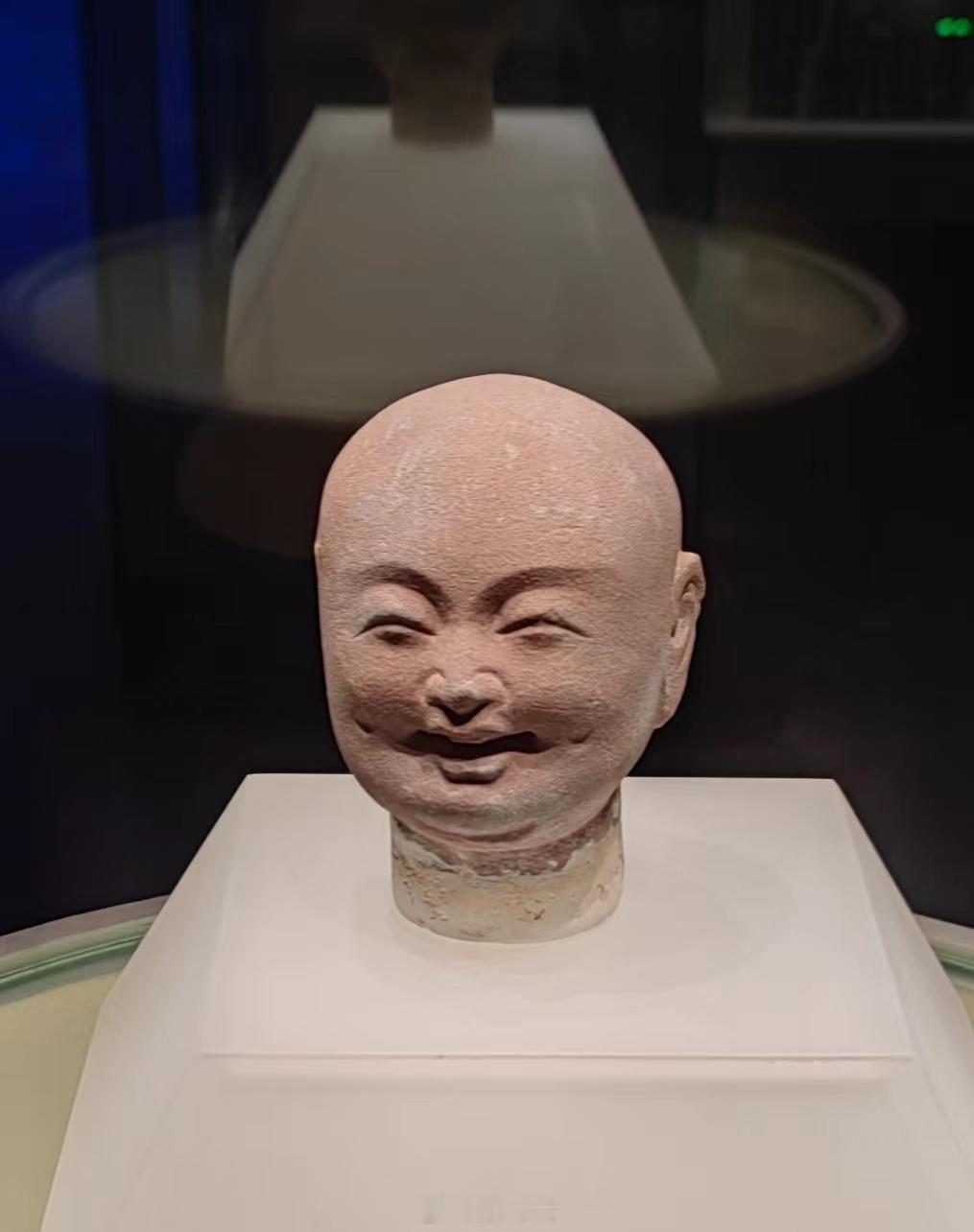 青州的微笑。 ​​​