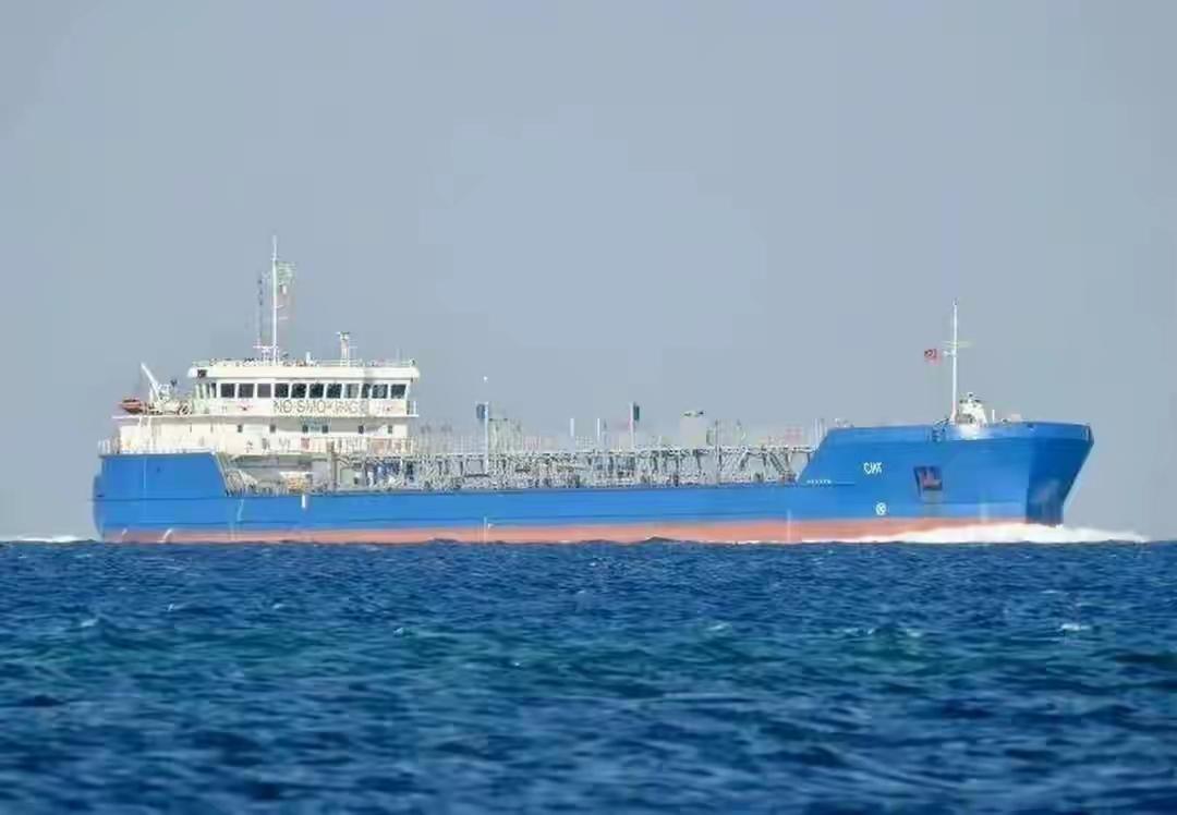 西方重启“海盗模式”，美法联手发难接连扣船，公海自由恐成历史