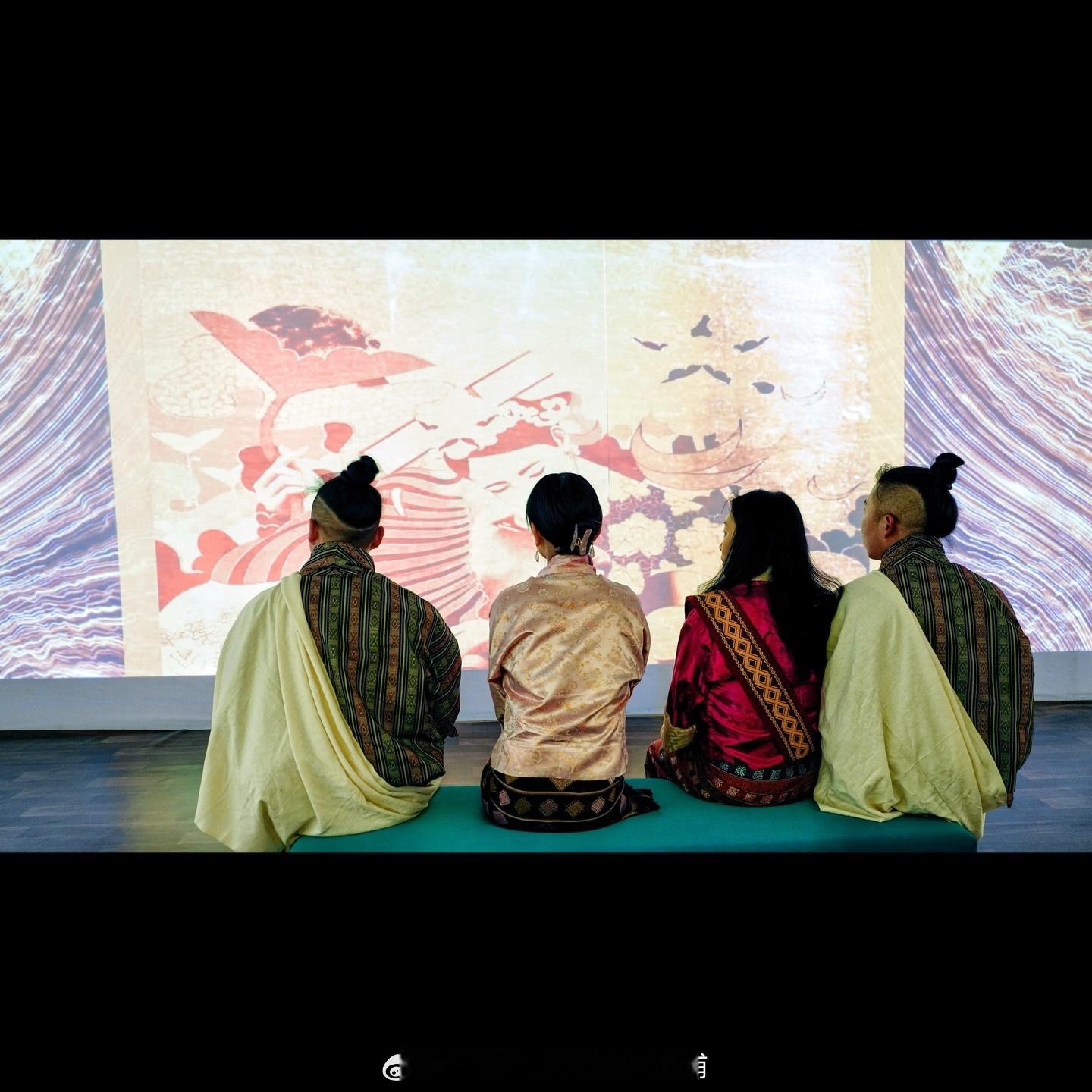 王室王室不丹王室 2026年3月15日，县城二公主参观艺术展。 