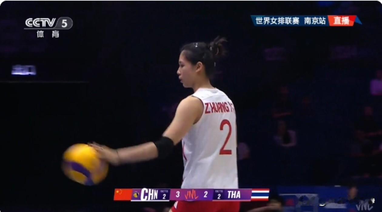 中国女排3-2泰国队员技术统计!
(25-14，24-26，25-19，23-2