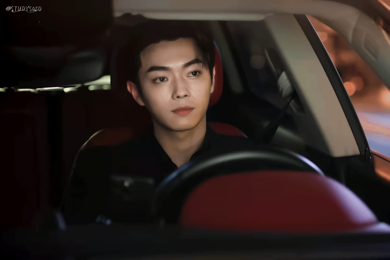 #杨紫许凯CP感#内娱个子188双开门男演员许凯，自带体型差，苏感，实现女演员高