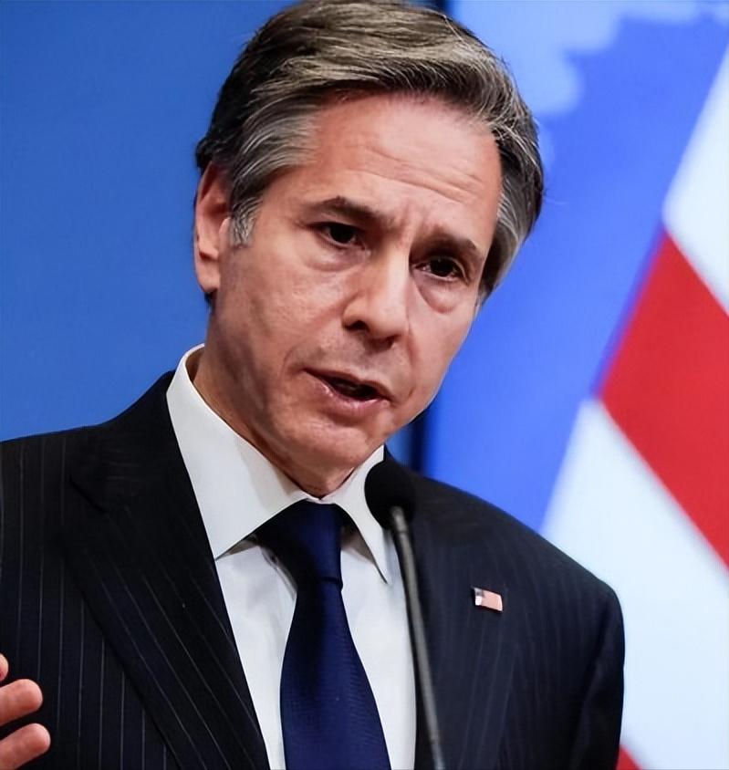 美国前国务卿布林肯，再次语出惊人：“我不仅是以美国国务卿的身份来到你们面前，也是