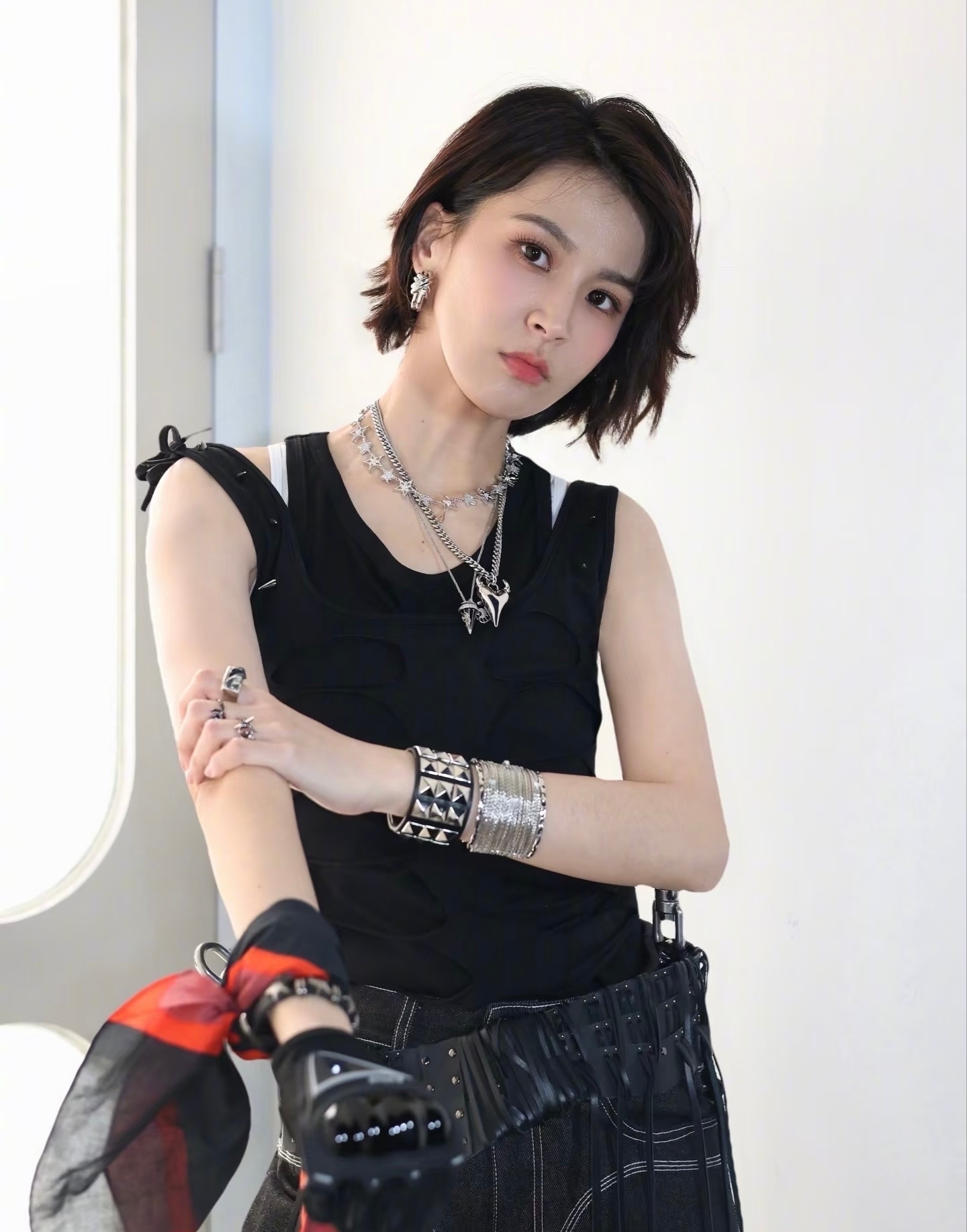 曾沛慈小发雷霆"曾沛慈小发雷霆"是近期综艺《乘风2026》中的热门梗，特指曾沛慈