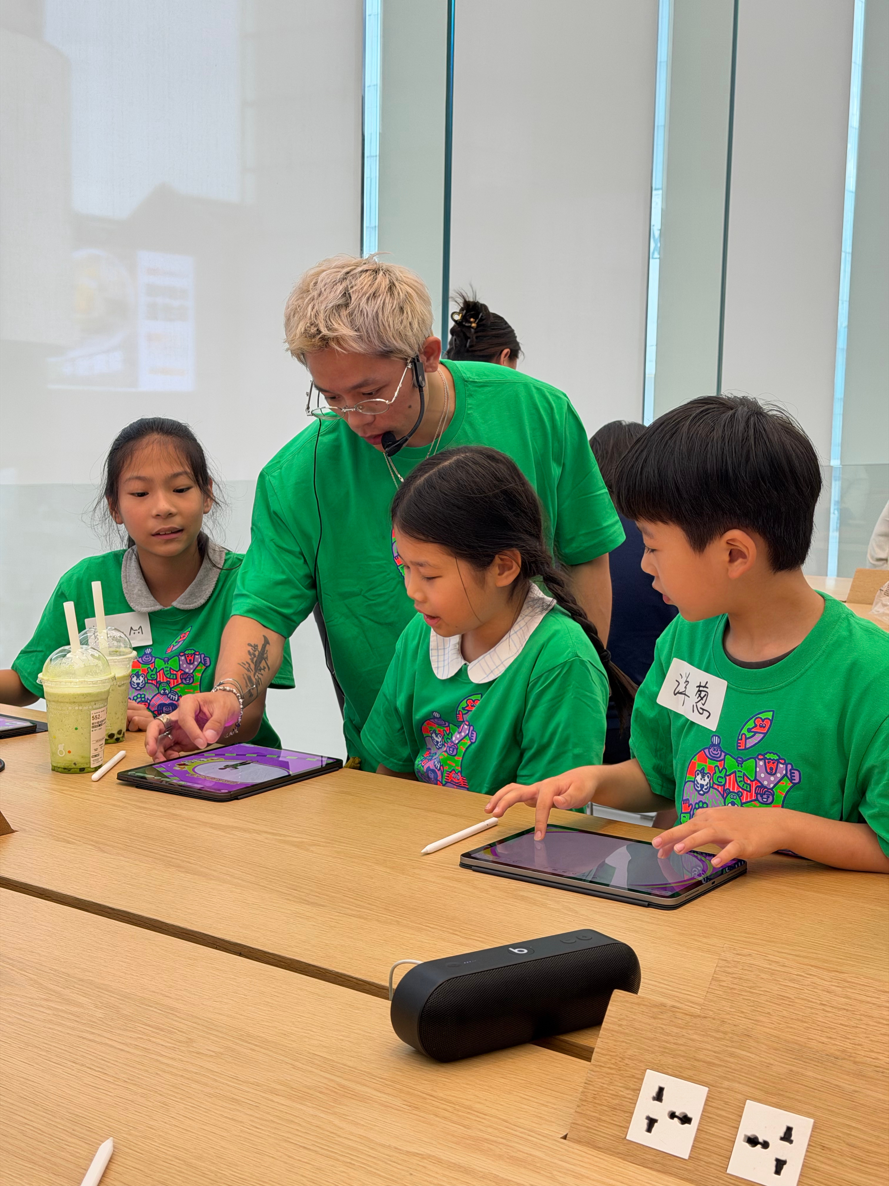 TodayatApple2026 Apple夏令营今天开始啦！暑假来了，一年一度