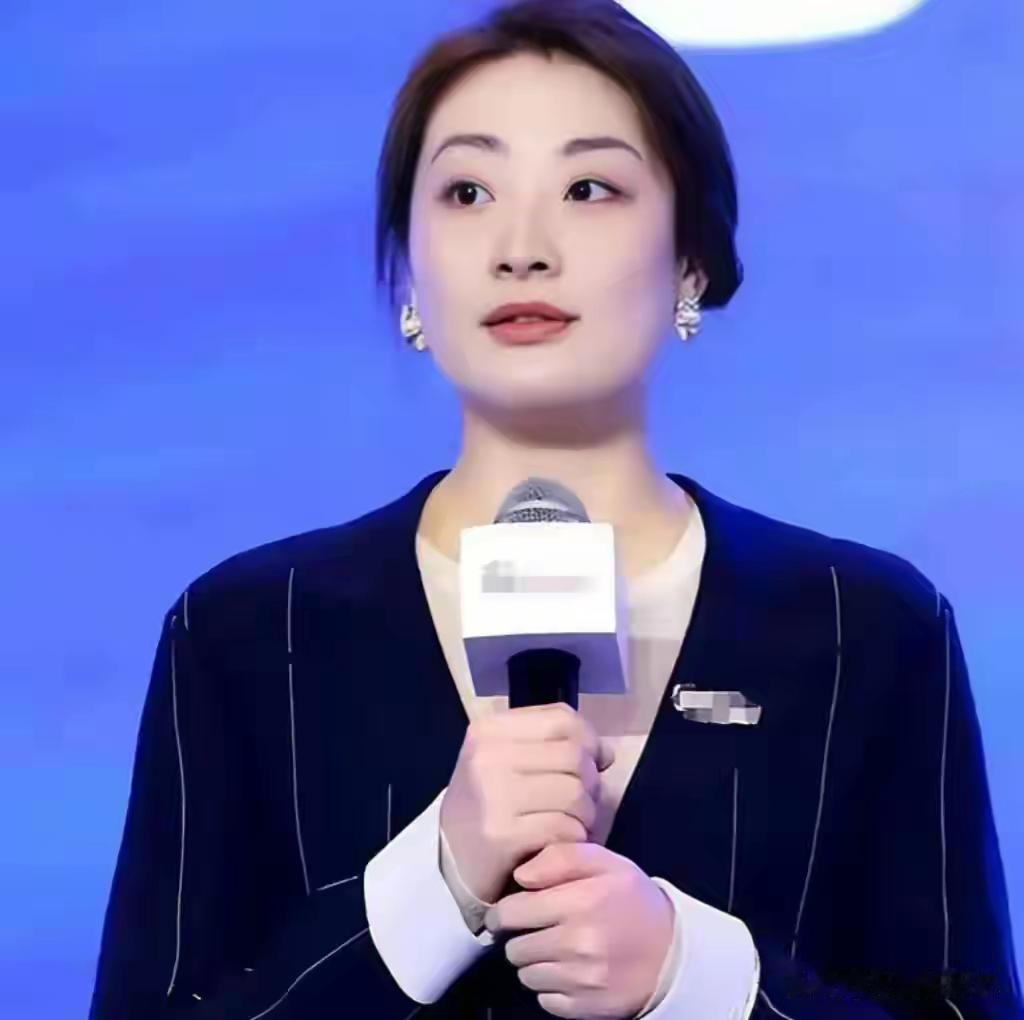 有这样的叔叔
不如没有？
如果小三能在社会上占尽便宜，顺风顺水，那社会就没有什么