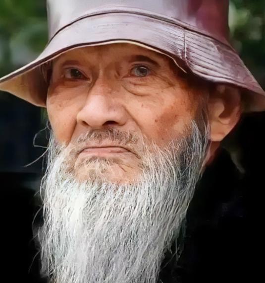 中国长寿之王”龚来发去世，终身未娶活到133岁，匪夷所思的是，他有一个公认的“坏