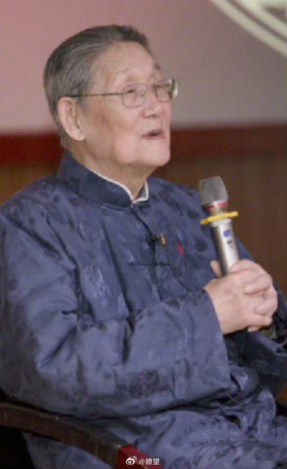 【北大哲学系教授楼宇烈去世】记者从北京大学获悉，北大哲学系教授楼宇烈先生辞世。（