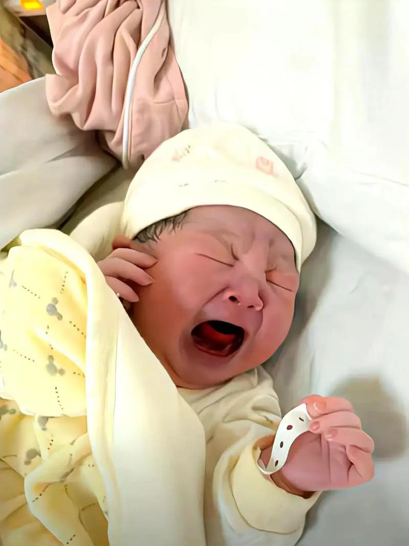 草菅人命！广东，一产妇刚生下孩子，护士就说婴儿已死了，还不等家属看孩子，护士就用