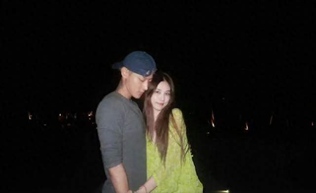 黄子韬官宣当爸 晒的是个会跑的两岁儿子