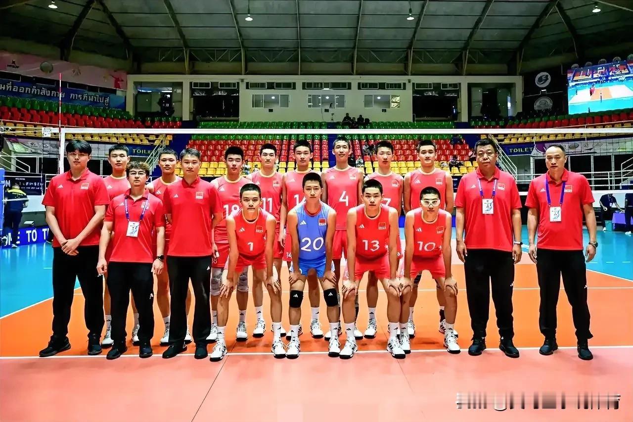中国U16男排0-3惨遭蒙古男排肆虐！

U16亚锦赛，中国U16男排0-3惨败