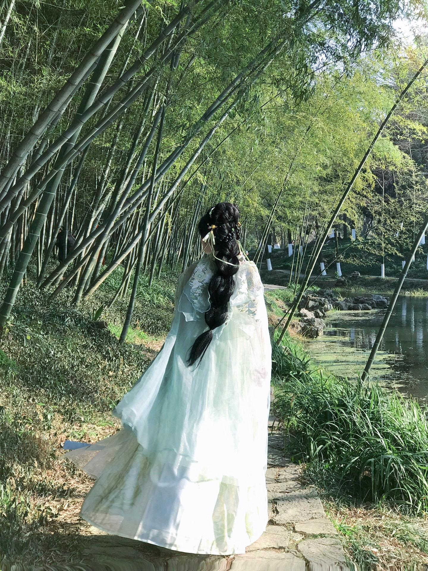 “草木万发，春日可望…”