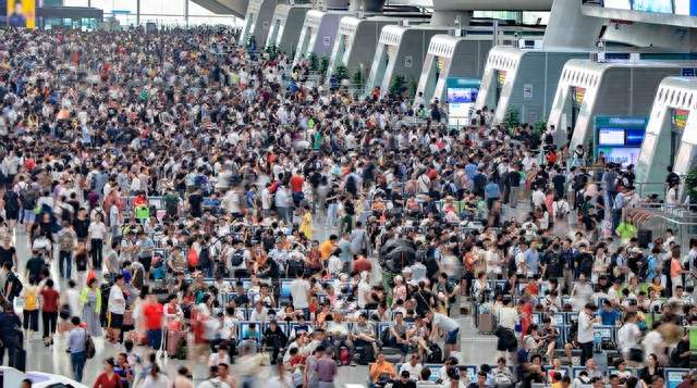 21亿人次大迁徙！国庆出游，普通人务必收好这几条提醒