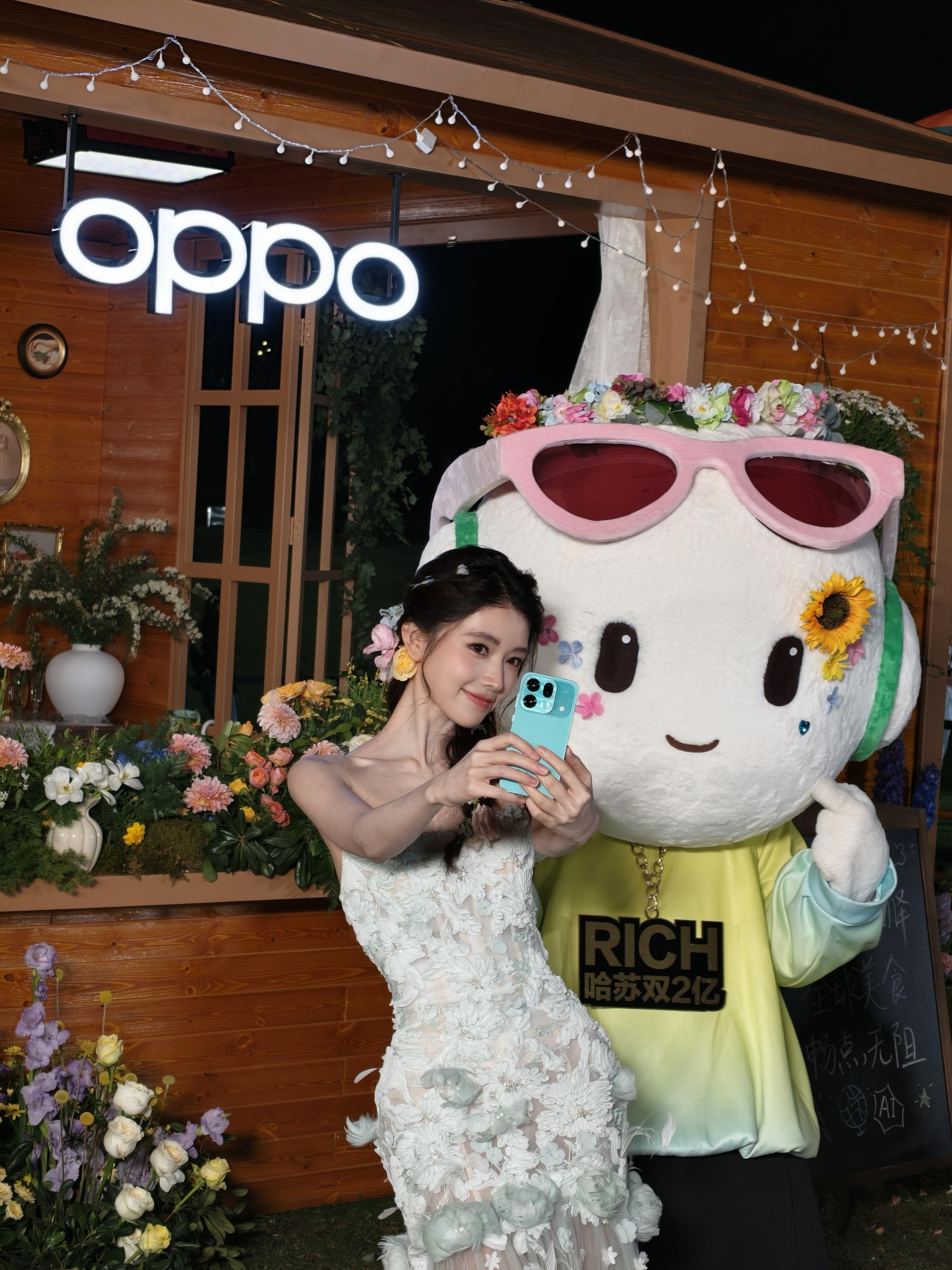 一句话：真漂亮，颜值无敌我说的是手机 