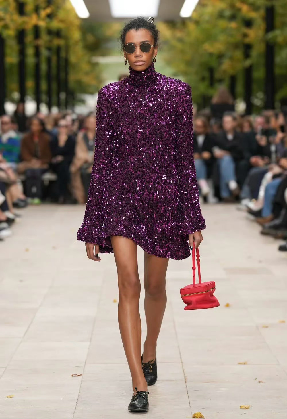 CELINE Été 2026夏季时装秀  Celine终于有颜色了巴黎时装周 