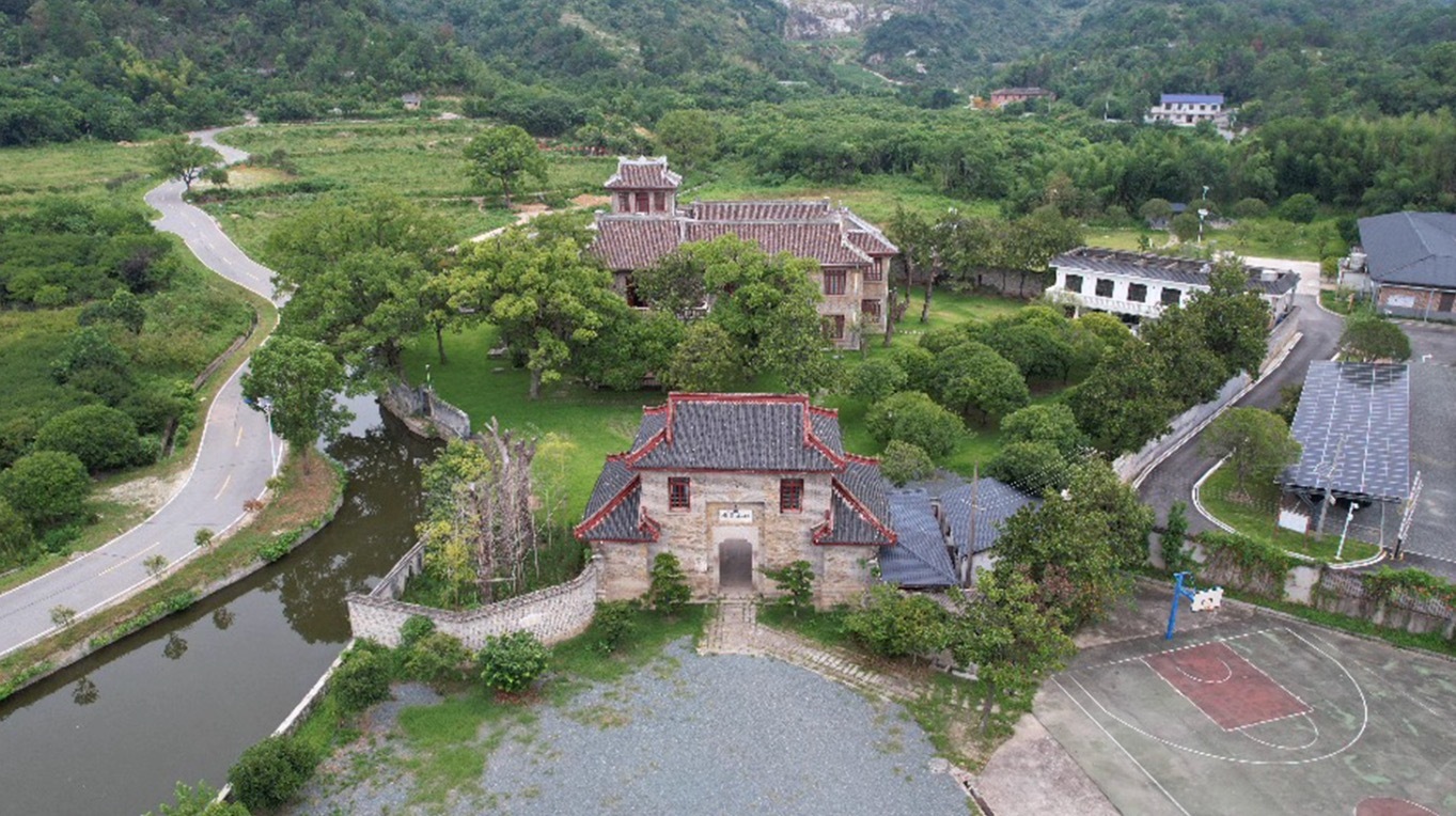 【长沙文物#李默庵故居将再次拍卖#，上次618万元起拍2913万元成交，买家因贷