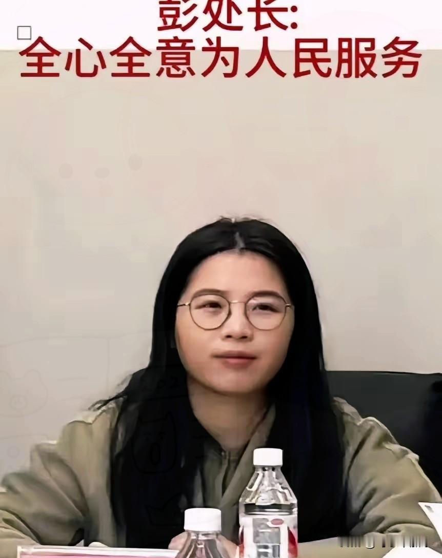 长沙这车位纠纷闹得沸沸扬扬，后续曝出的细节简直让人出乎意料。

租户彭女士当初理