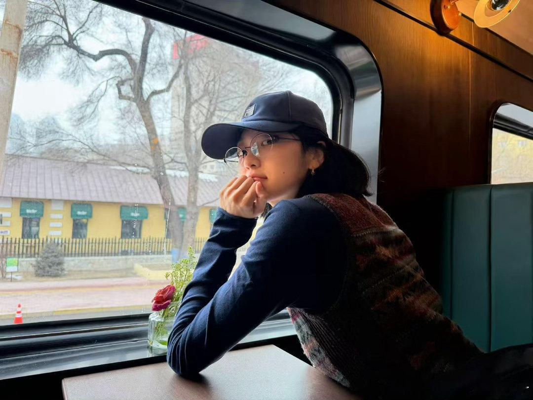 当明星在澡堂遇到粉丝潜水 竟然还有孙千，澡堂偶遇名单越来越长了。下次明星见面会能